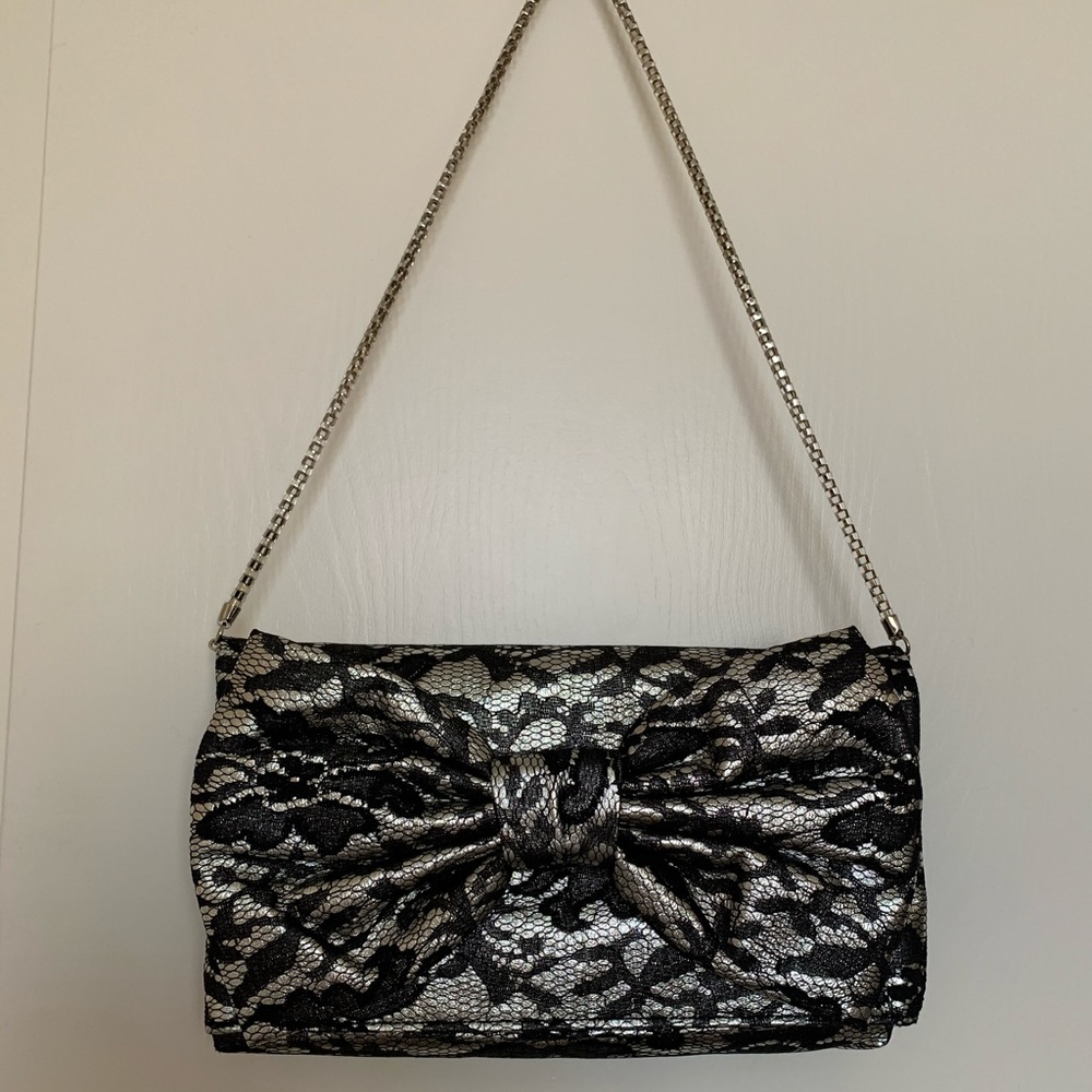 Betsey Johnson Bow Shoulder Bag / Clutch